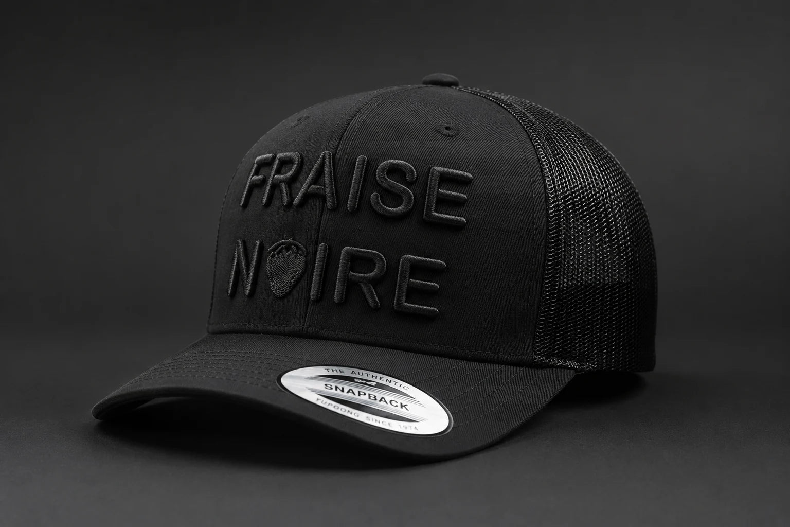 Casquette Fraise Noire brodée