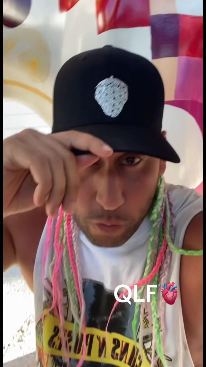 Gardez la pêche, on la fraise 🍓 — vidéo TikTok Fraise Noire